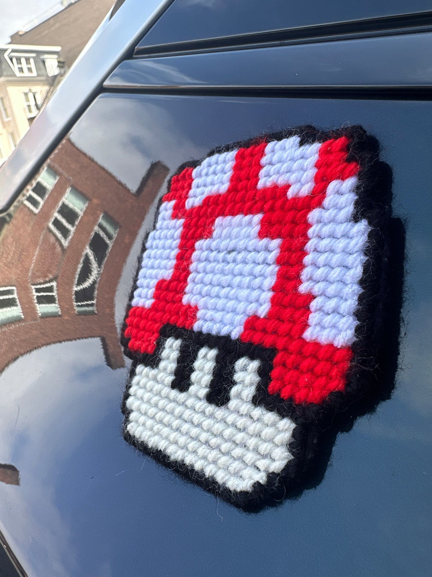 shroom magnet (large)