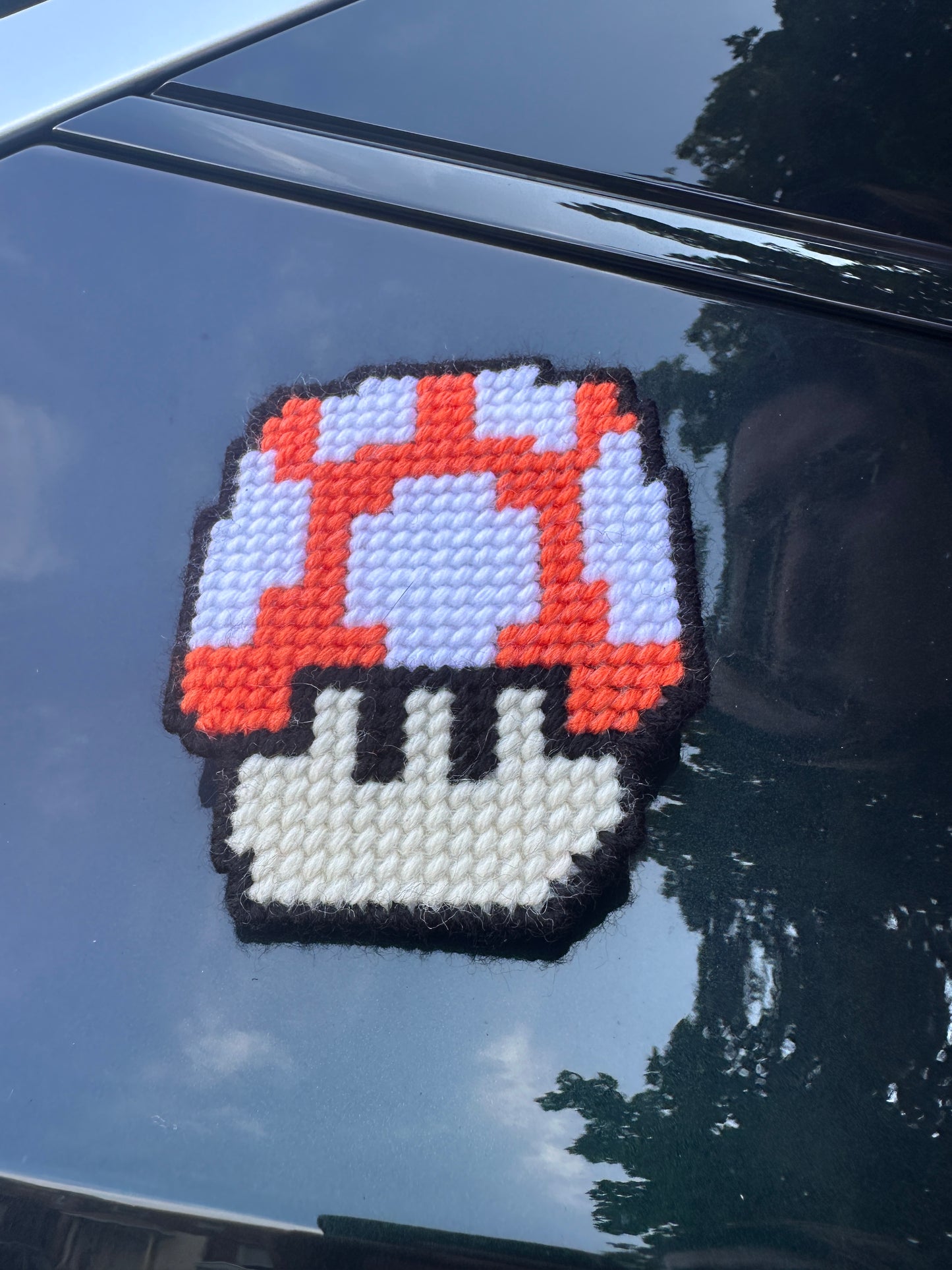 shroom magnet (large)