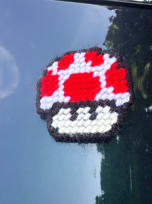 shroom magnet (small)